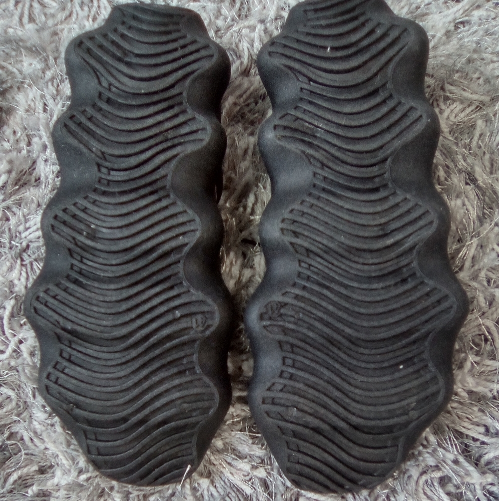 VOLCANIC SOLE FASHION SNEAKERS 🙍‍♀️😍 - Picture 4 of 5